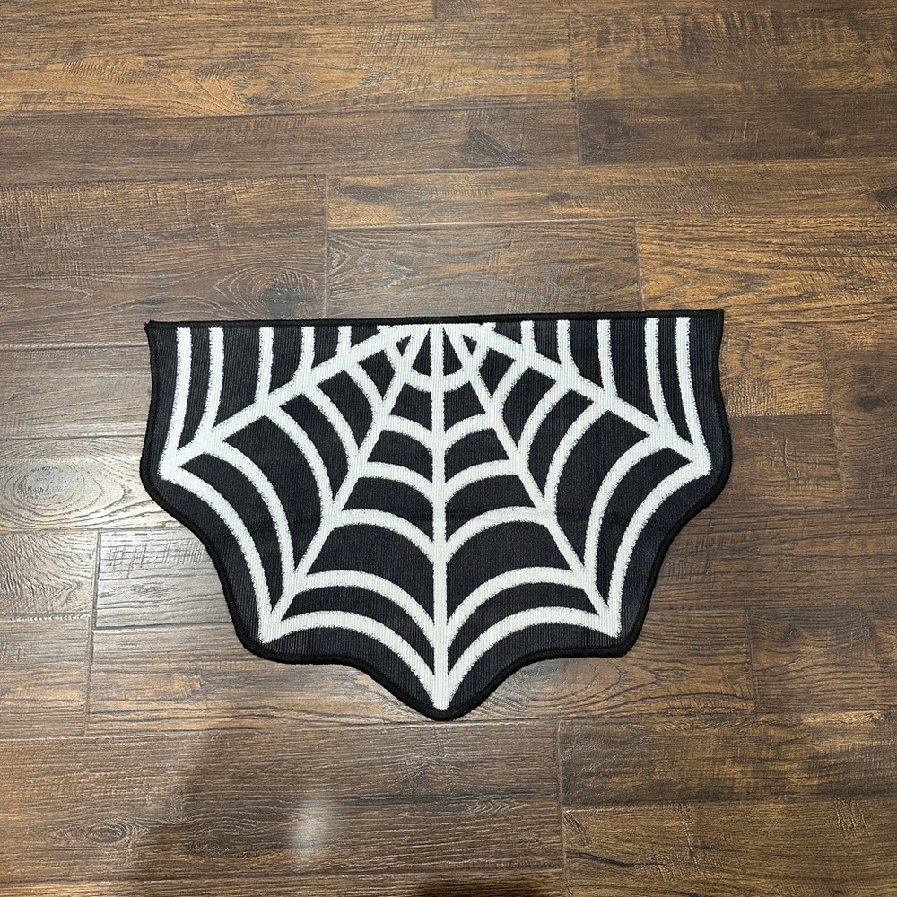 NEW Spiderweb Rug